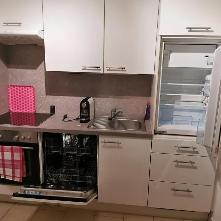 Evas Lendflat - Zentral Und Ruhig *